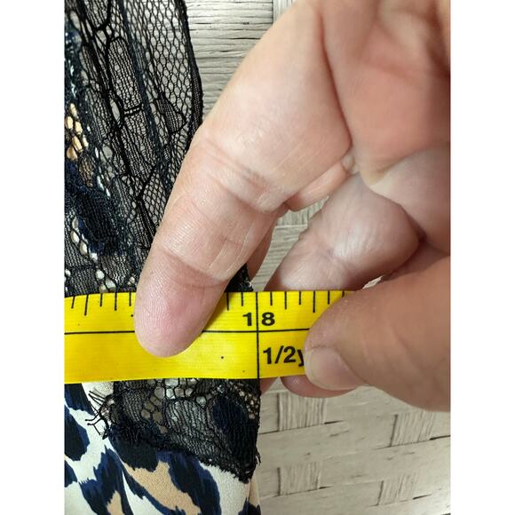 Victoria’s Secret women’s slip dress animal print cheetah print lace romantic ￼ - Picture 5 of 8